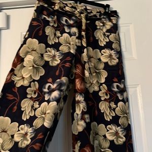 Flower pants NWT